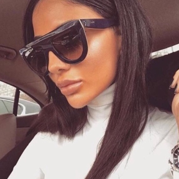 Oversized Black Sunglasses - Picture 6 of 6